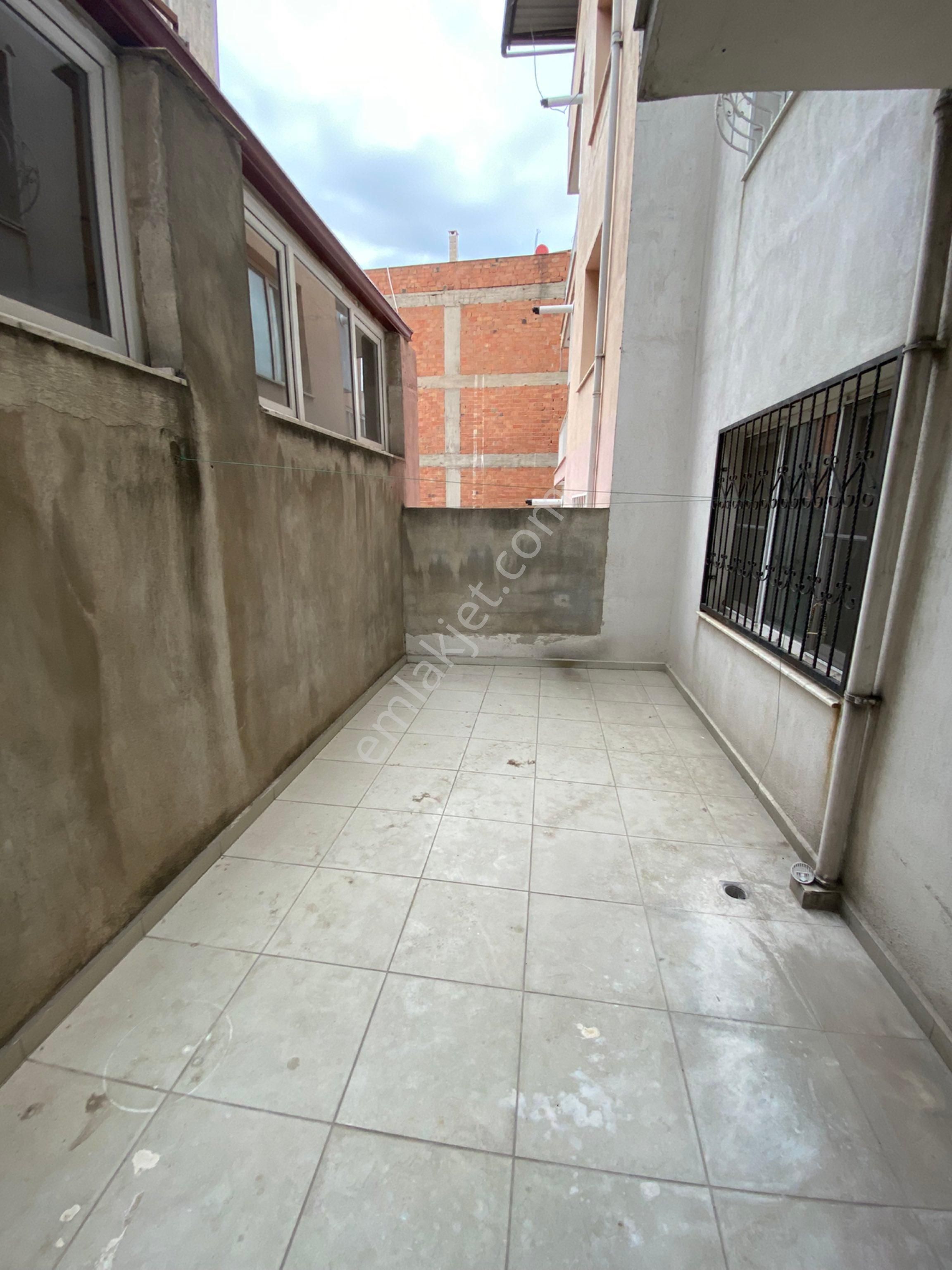 Yenicami Mahallesinde 3+1 Geniş Satılık Daire - Görsel 19