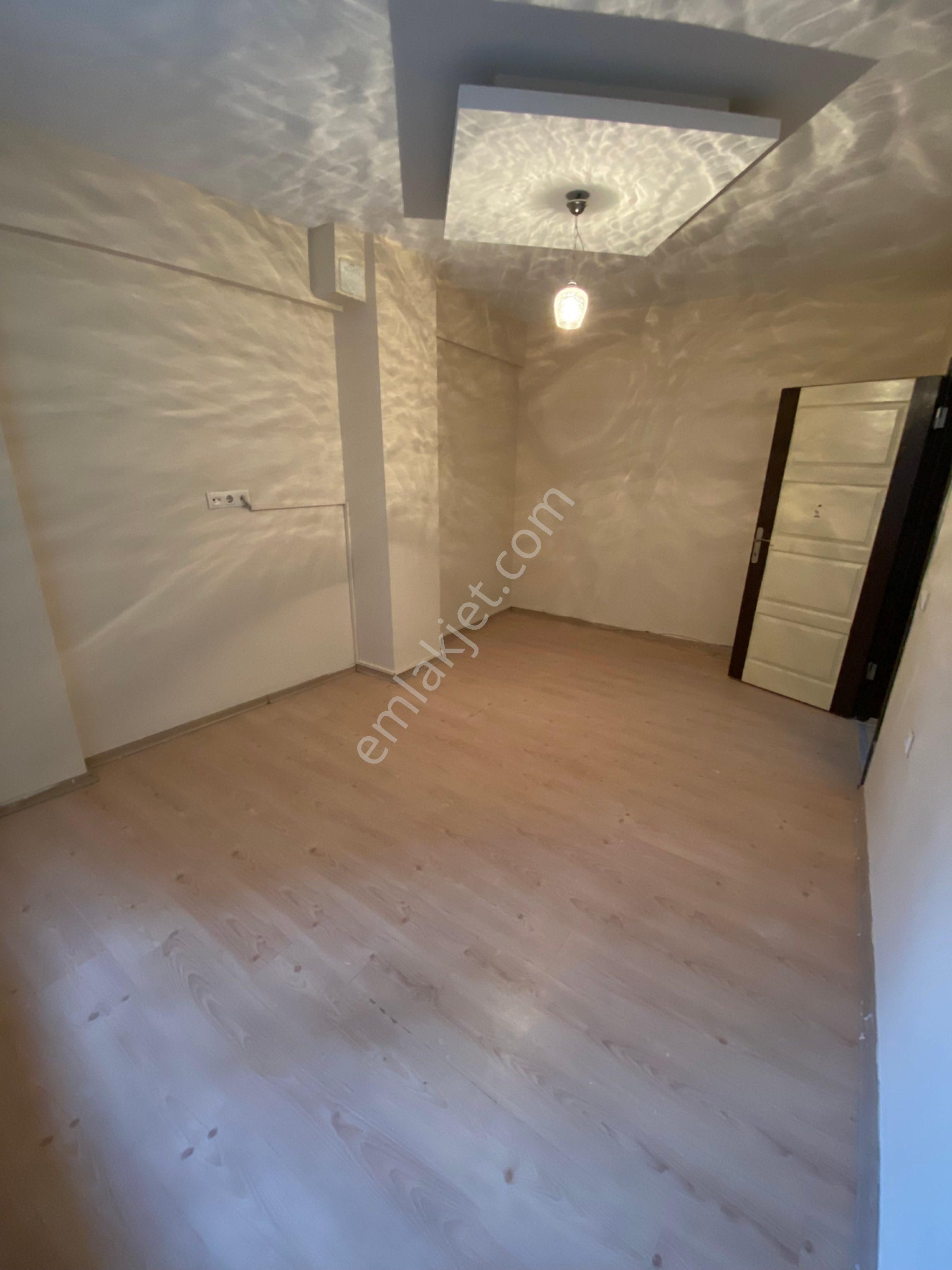 Yenicami Mahallesinde 3+1 Geniş Satılık Daire - Görsel 15