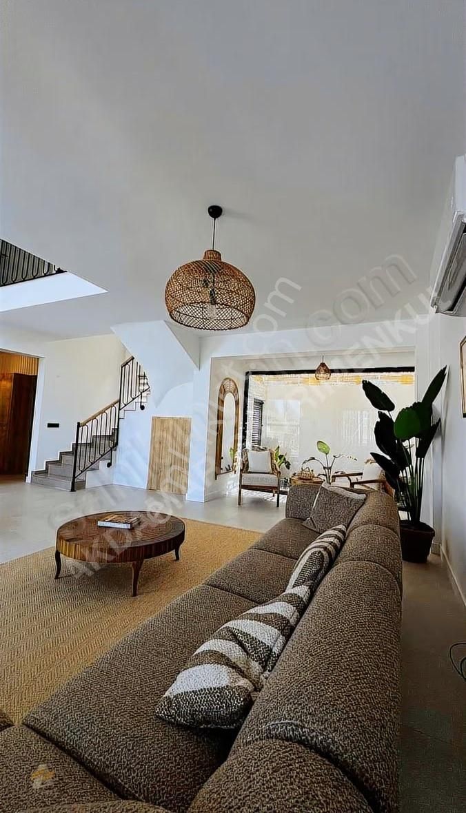 Fethiye Merkezde 4+1 Satılık Villa - Görsel 15