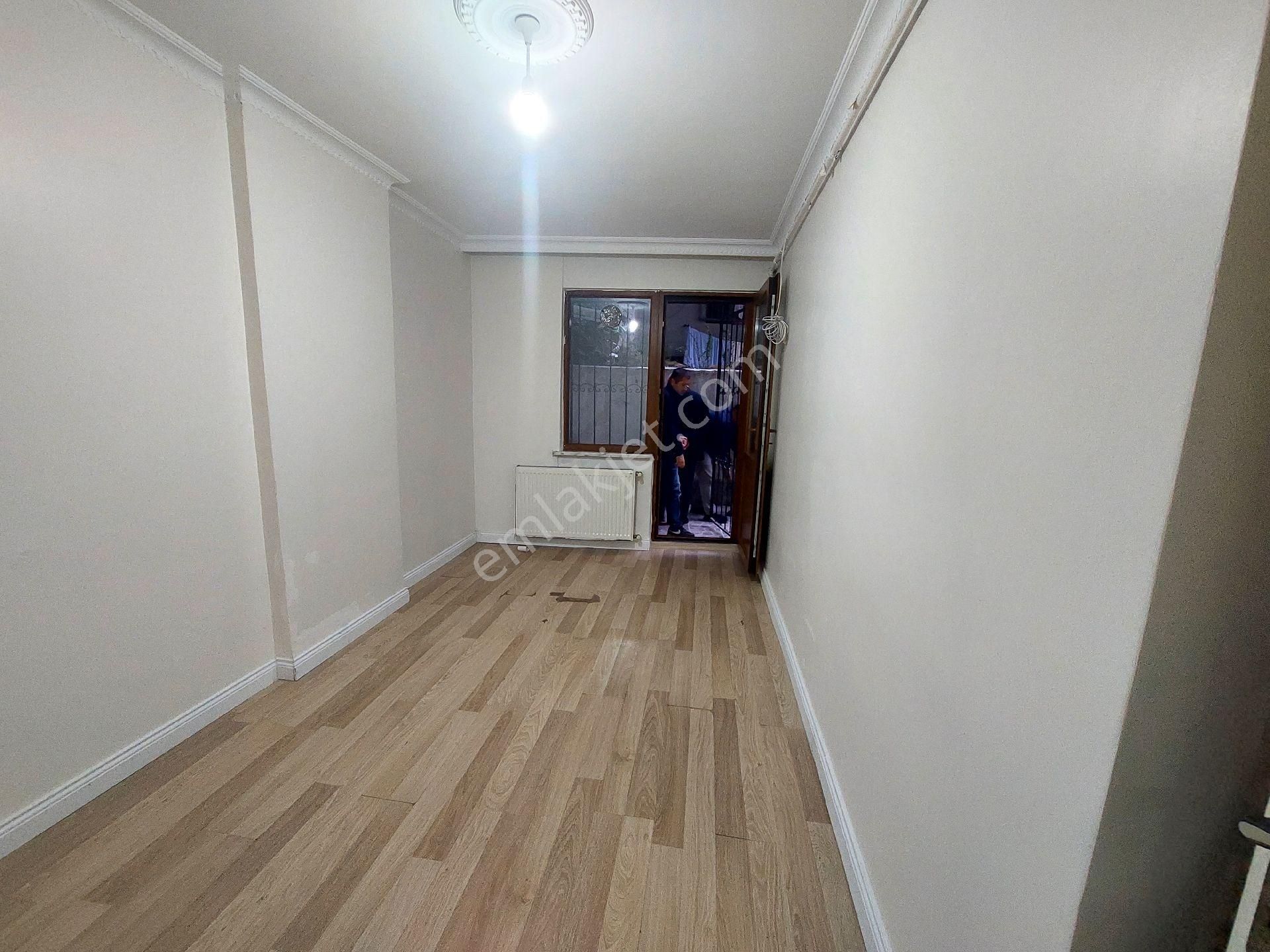 Gaziosmanpaşa Küçükköy Beşyol De Satılık Yüksek Bahçekat Kat Balkonlu 2+1 95 M2 - Görsel 7