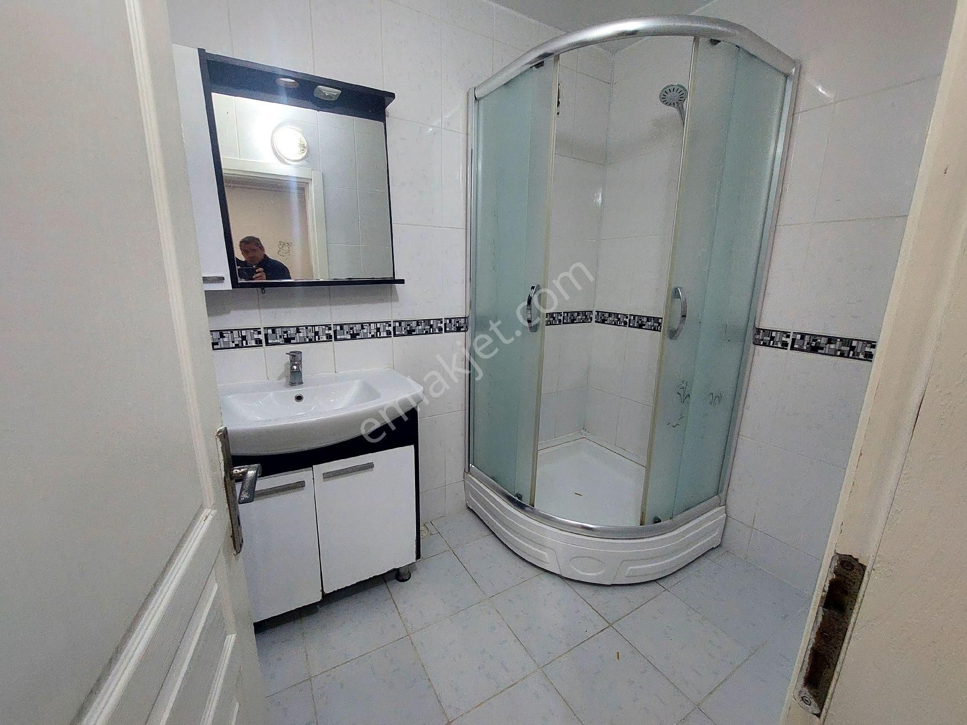 Gaziosmanpaşa Küçükköy Beşyol De Satılık Yüksek Bahçekat Kat Balkonlu 2+1 95 M2 - Görsel 13