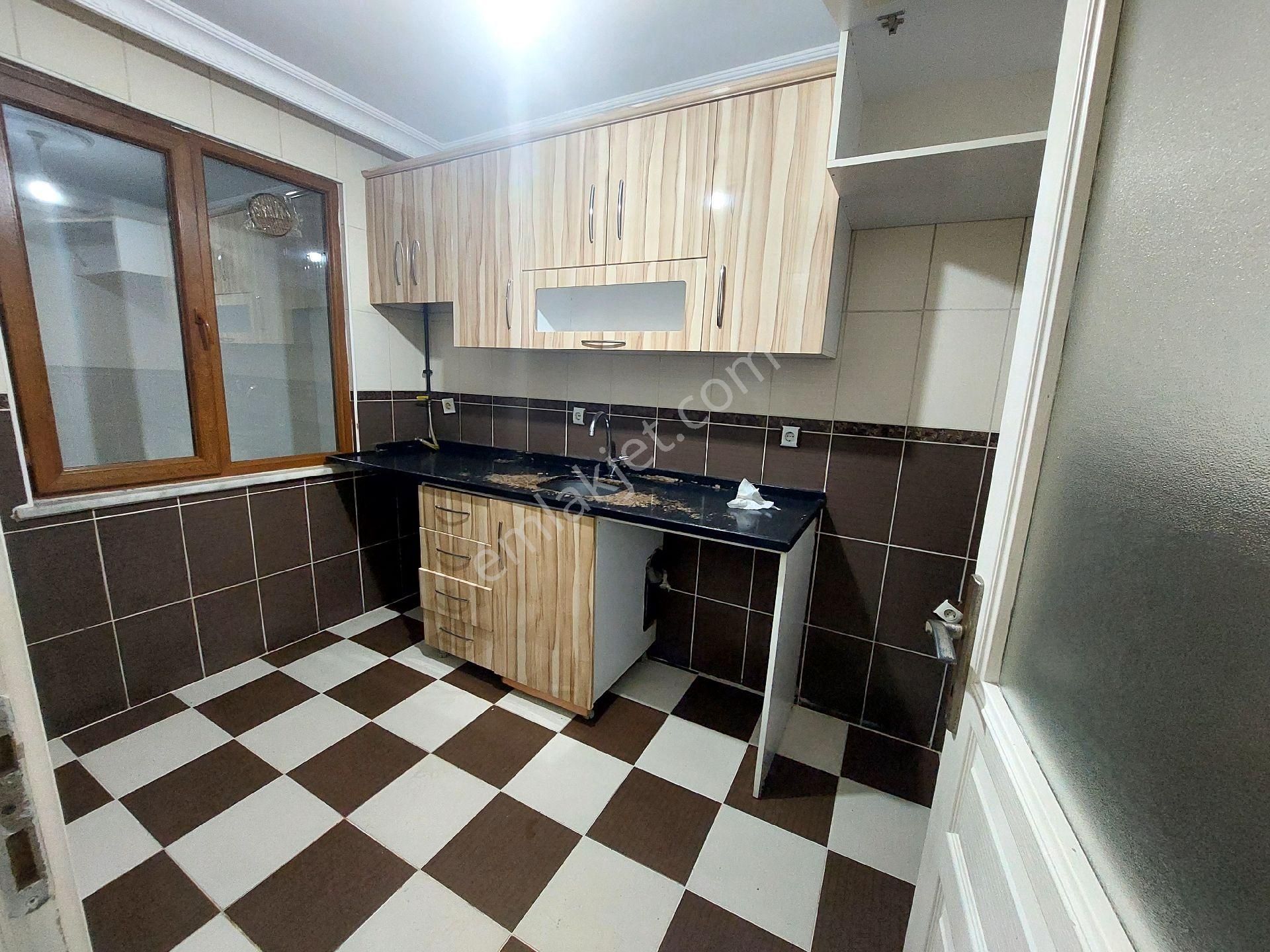 Gaziosmanpaşa Küçükköy Beşyol De Satılık Yüksek Bahçekat Kat Balkonlu 2+1 95 M2 - Görsel 10