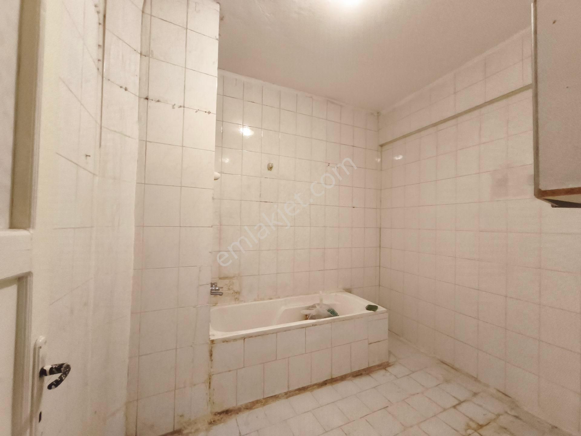 Tosun Emlak Tan Kiralık Daire Toplama Merkezine İki Dakika - Görsel 13