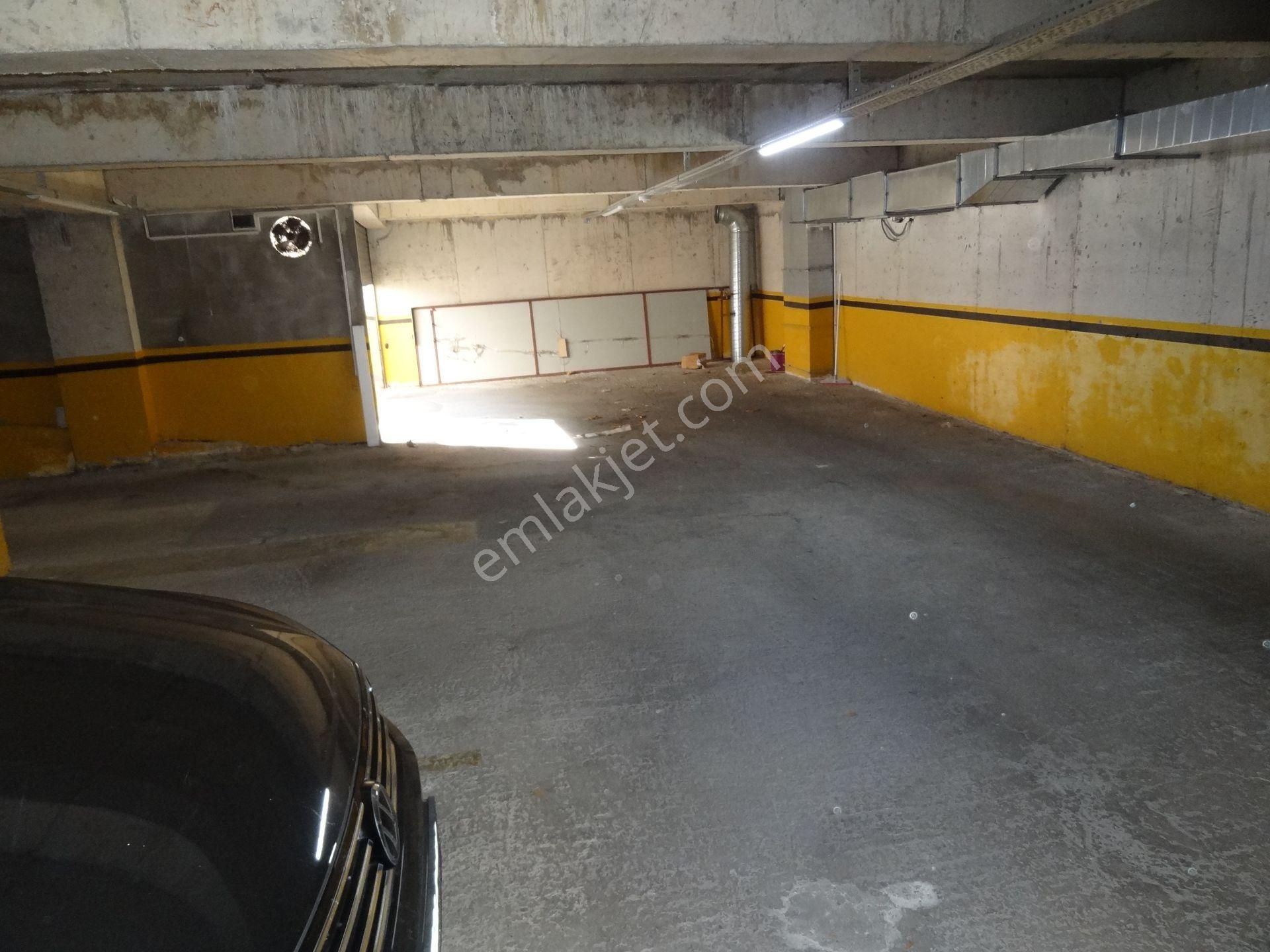 Bostancı Merkez Kombili Ebeveynli Balkonlu Sıfır Fırsat Satılık Daire 3+1,140m2 - Görsel 34