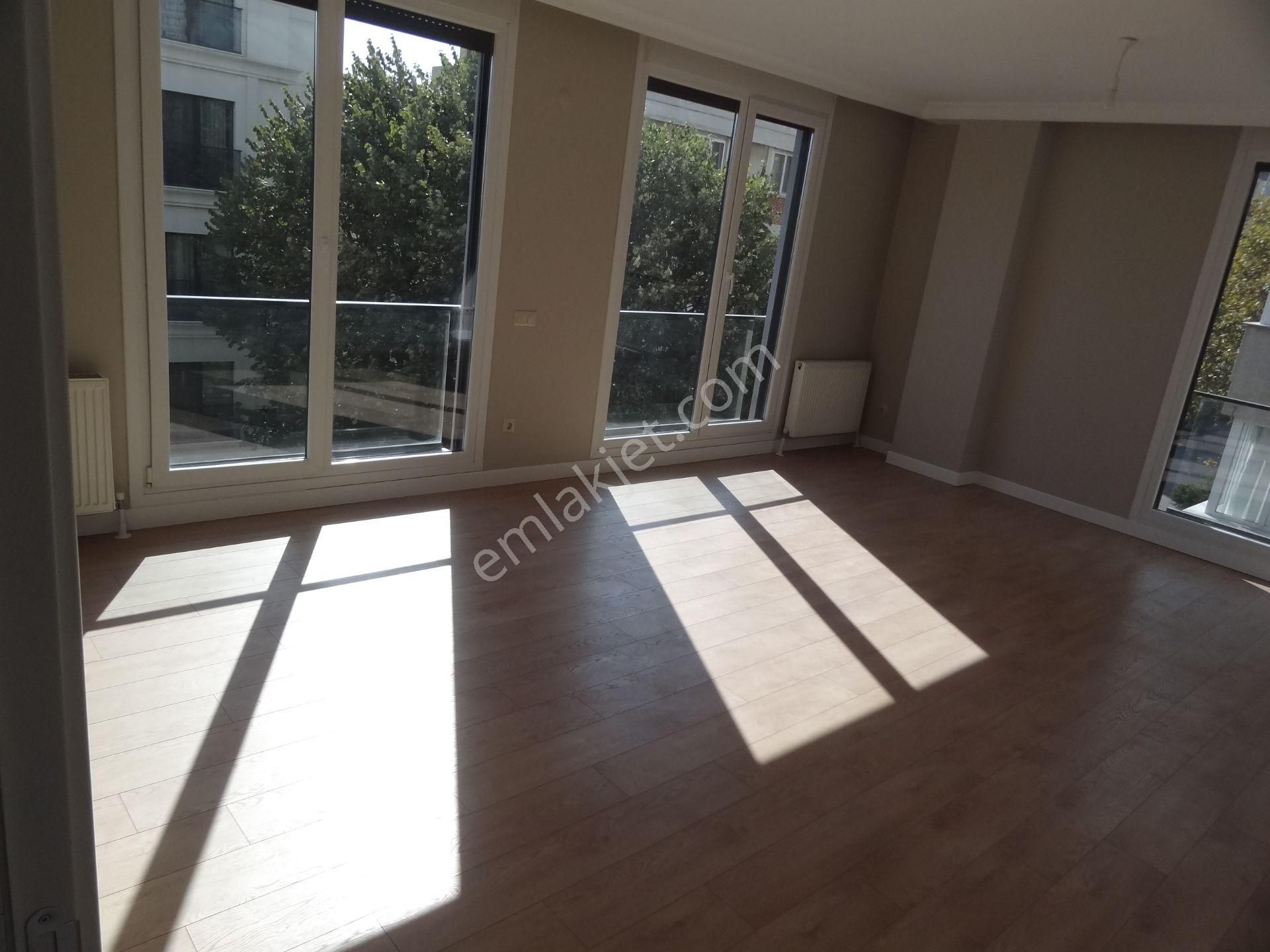 Bostancı Merkez Kombili Ebeveynli Balkonlu Sıfır Fırsat Satılık Daire 3+1,140m2 - Görsel 5