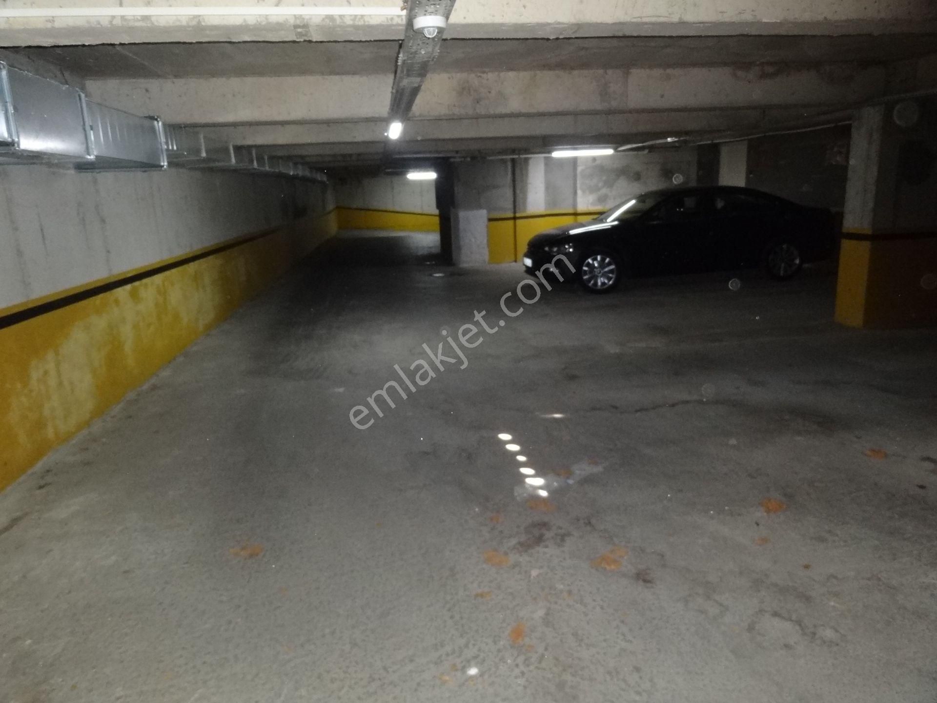 Bostancı Merkez Kombili Ebeveynli Balkonlu Sıfır Fırsat Satılık Daire 3+1,140m2 - Görsel 35