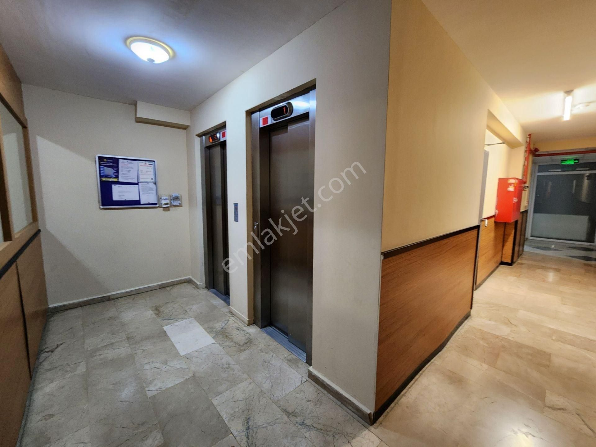 Pendik Yayalar Martan Residence 'da Büyük Tip 1+1 Satılık Daire - Görsel 23