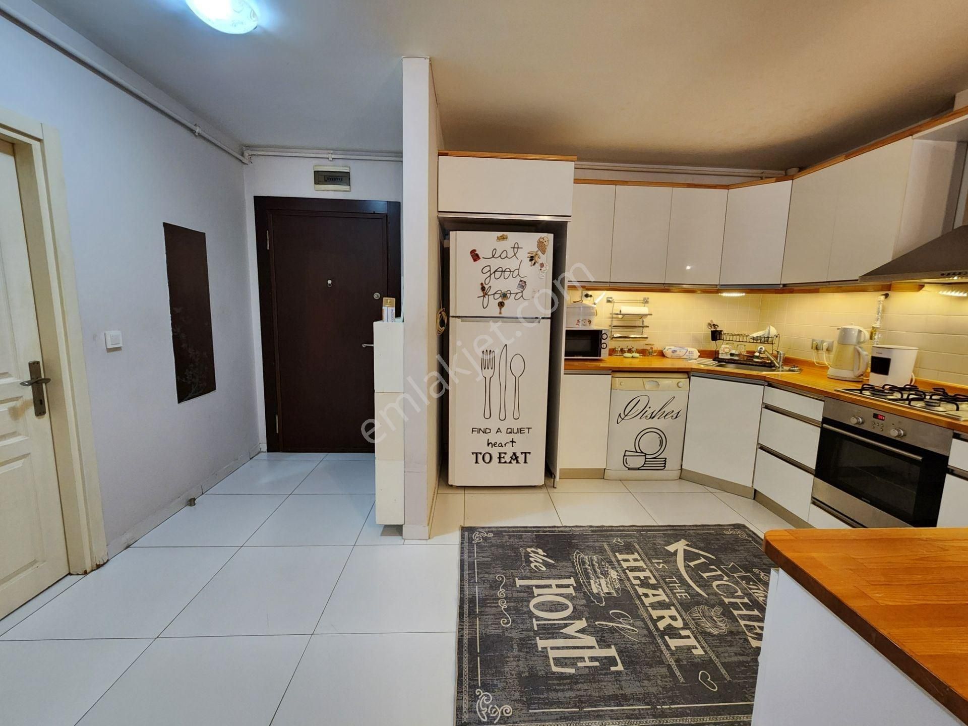 Pendik Yayalar Martan Residence 'da Büyük Tip 1+1 Satılık Daire - Görsel 14