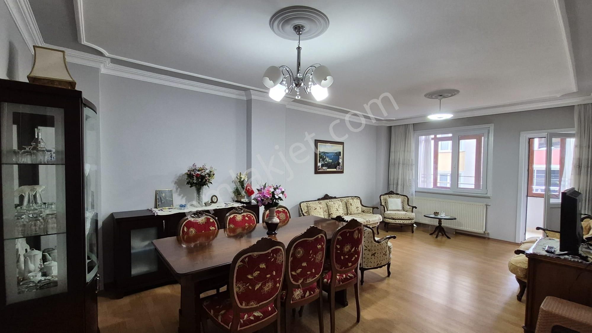 Çekmeköy Mehmet Akif Mah Satılık 3+1 Daire - Görsel 4