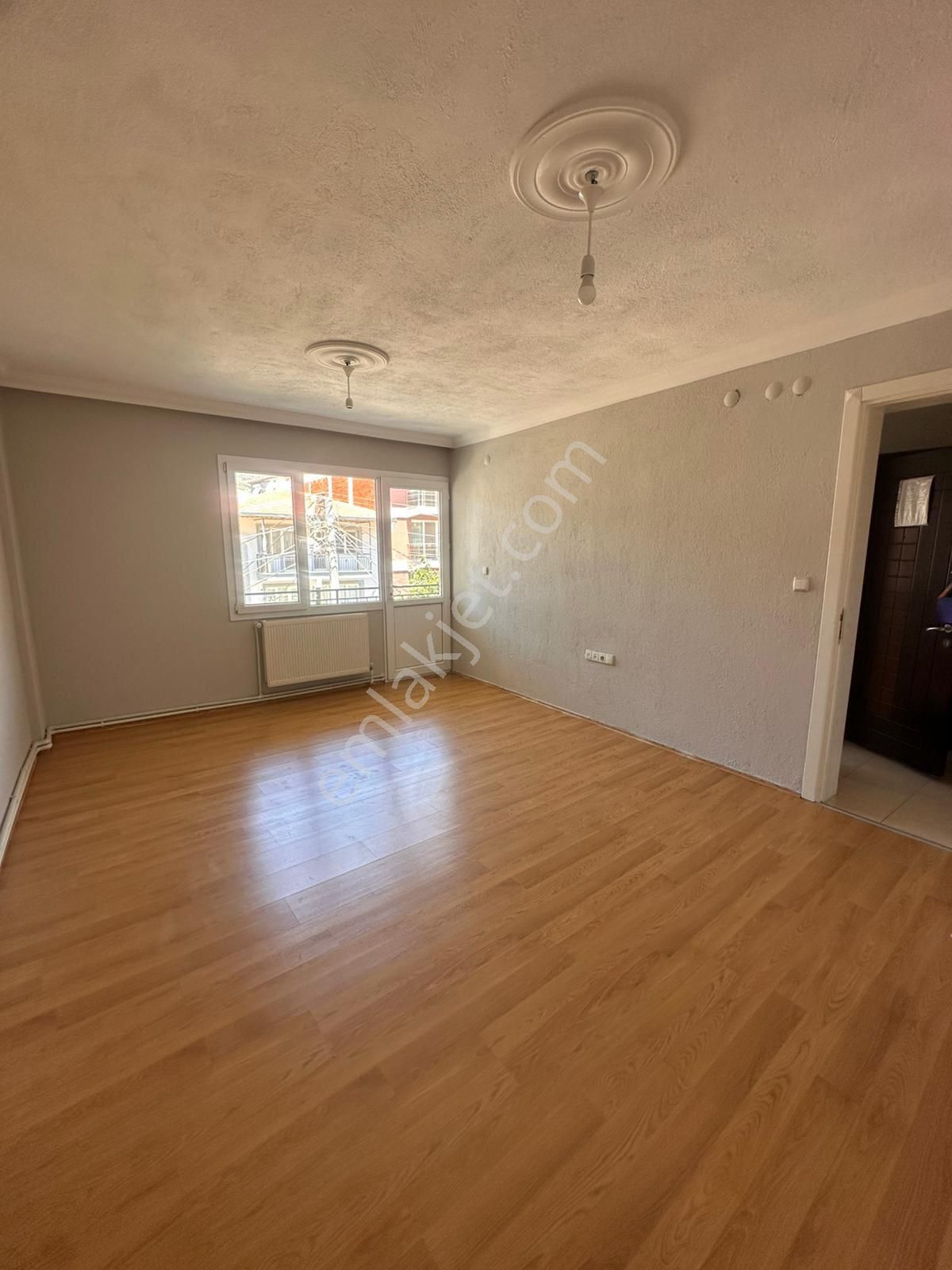 Sertaç Gayrimenkulden Üçartıbir Fulyapılı Ful Kıredi Çekile Bilir - Görsel 6