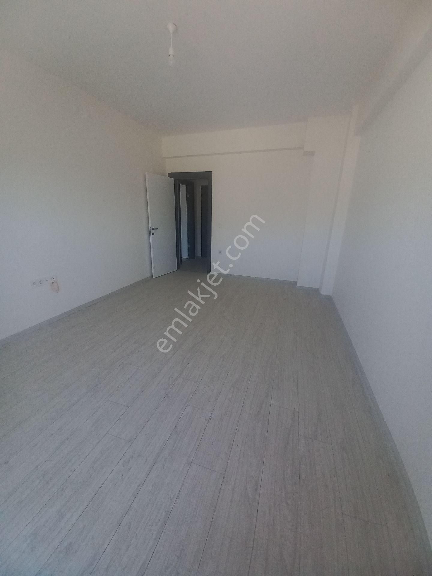 Sökede 3+1 Sıfır Fırsat Dairesi - Görsel 16