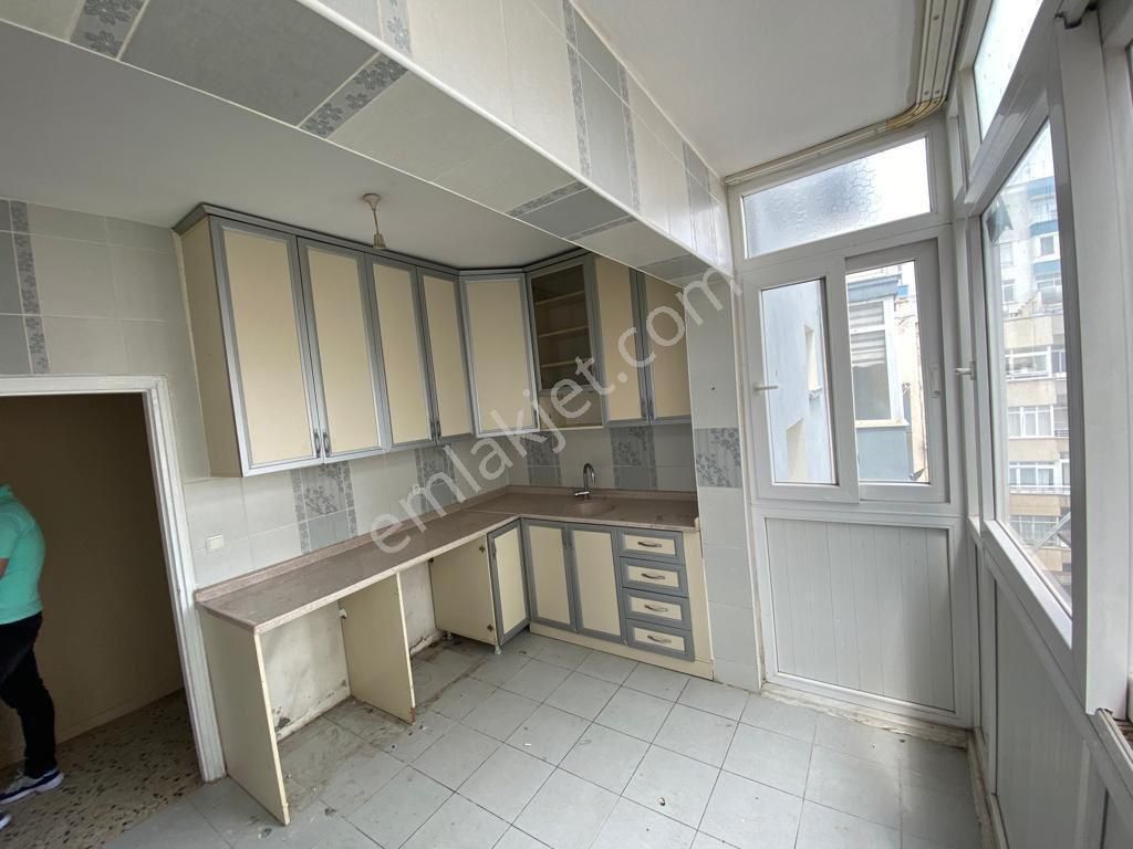 Beykent Gayrimenkulden Deniz Manzaralı Satılık Daire - Görsel 19