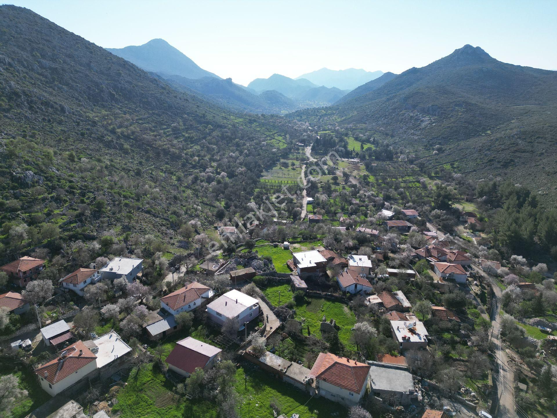 Joker: Marmaris Taşlıca Köy İçi Mevkisinde Yatırım İçin İdeal Tarla - Görsel 6