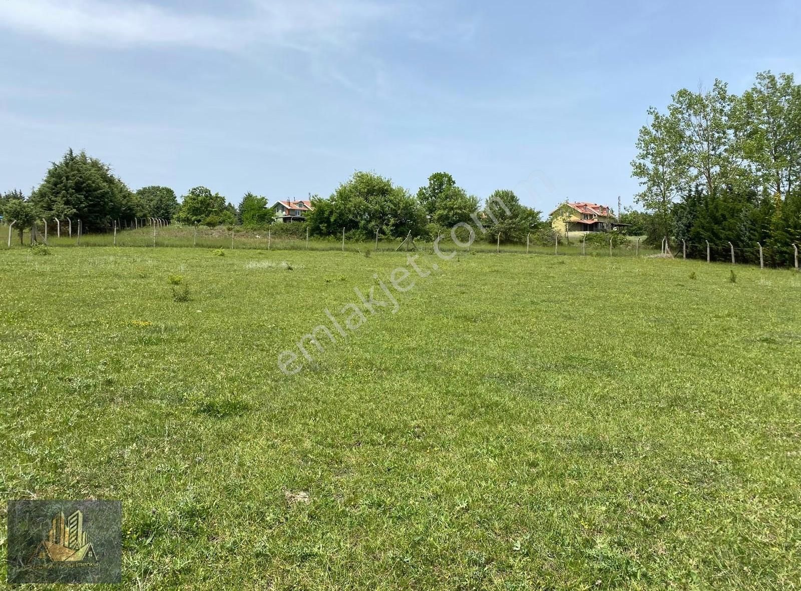 Çatalca Binkılıç Mah 1640 M2 Çaplı Satılık Tarla