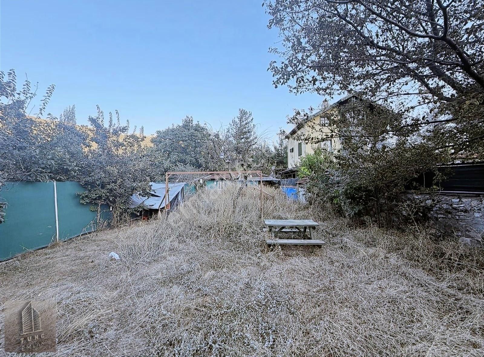 Cankurtarnda İçinde 1 Villa 1 Ev Olan 1400m2 Ticari+konut Arsa - Görsel 2