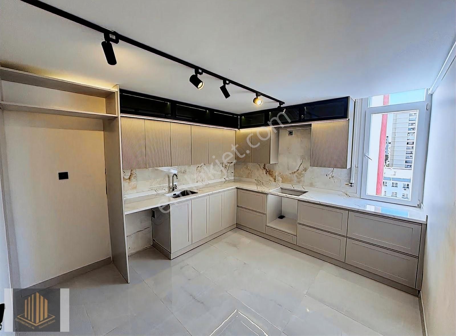 Sağlam'dan Güzelyalı'da Ultra Lüks Daire - Görsel 3