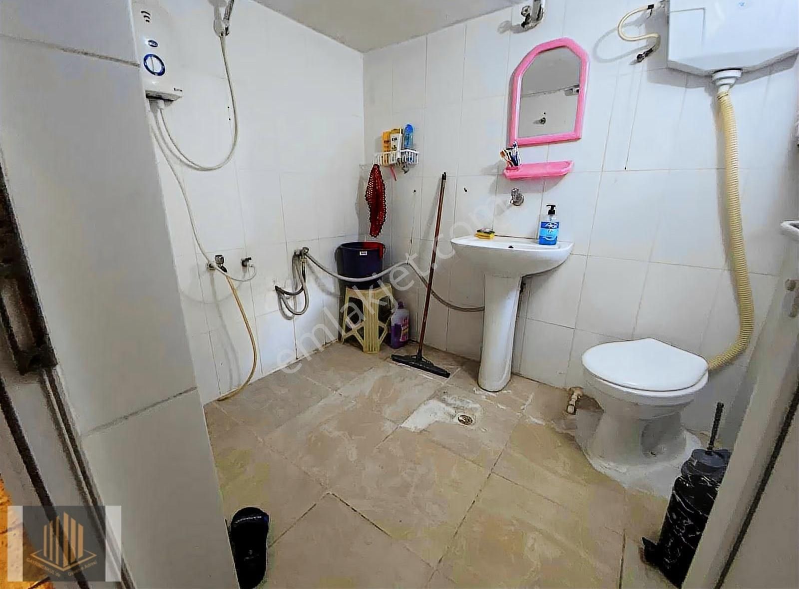 Sağlam'dan Yeşılyurt'ta Kiralık 3+1 Eşyalı Daire
