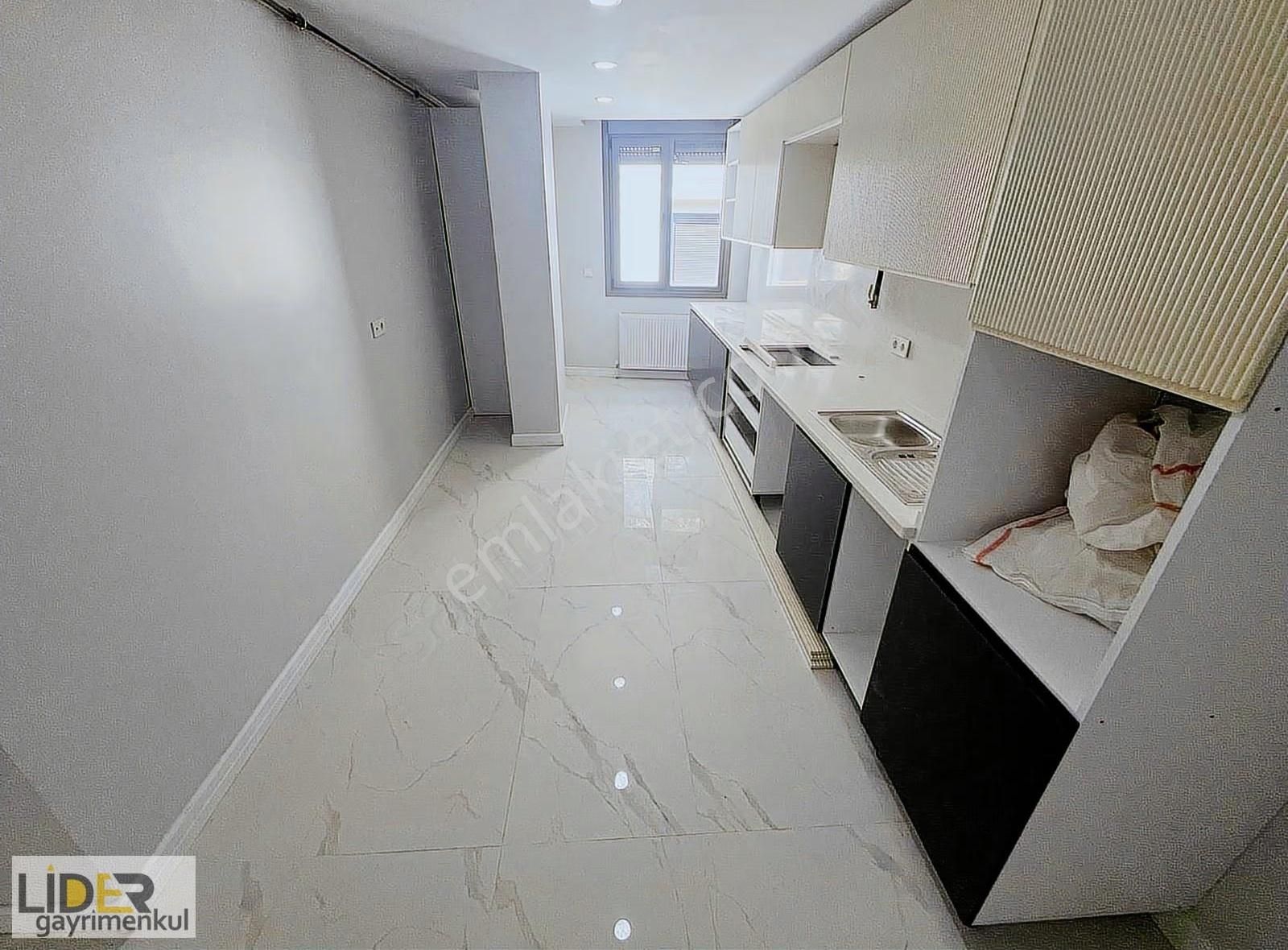 Lider'den İdealtepe Sahilde Deniz Manzaralı Geniş Lüks 3+2 Dublx - Görsel 26