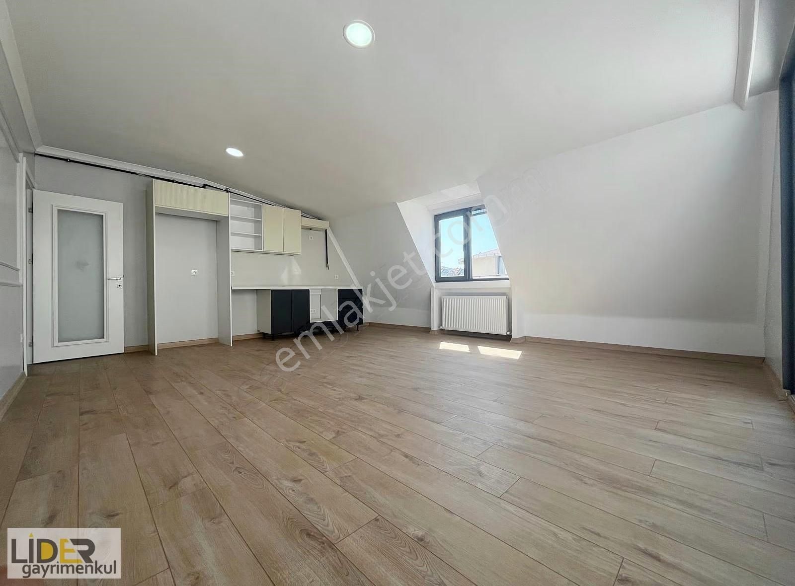 Lider'den İdealtepe Sahilde Deniz Manzaralı Geniş Lüks 3+2 Dublx - Görsel 19