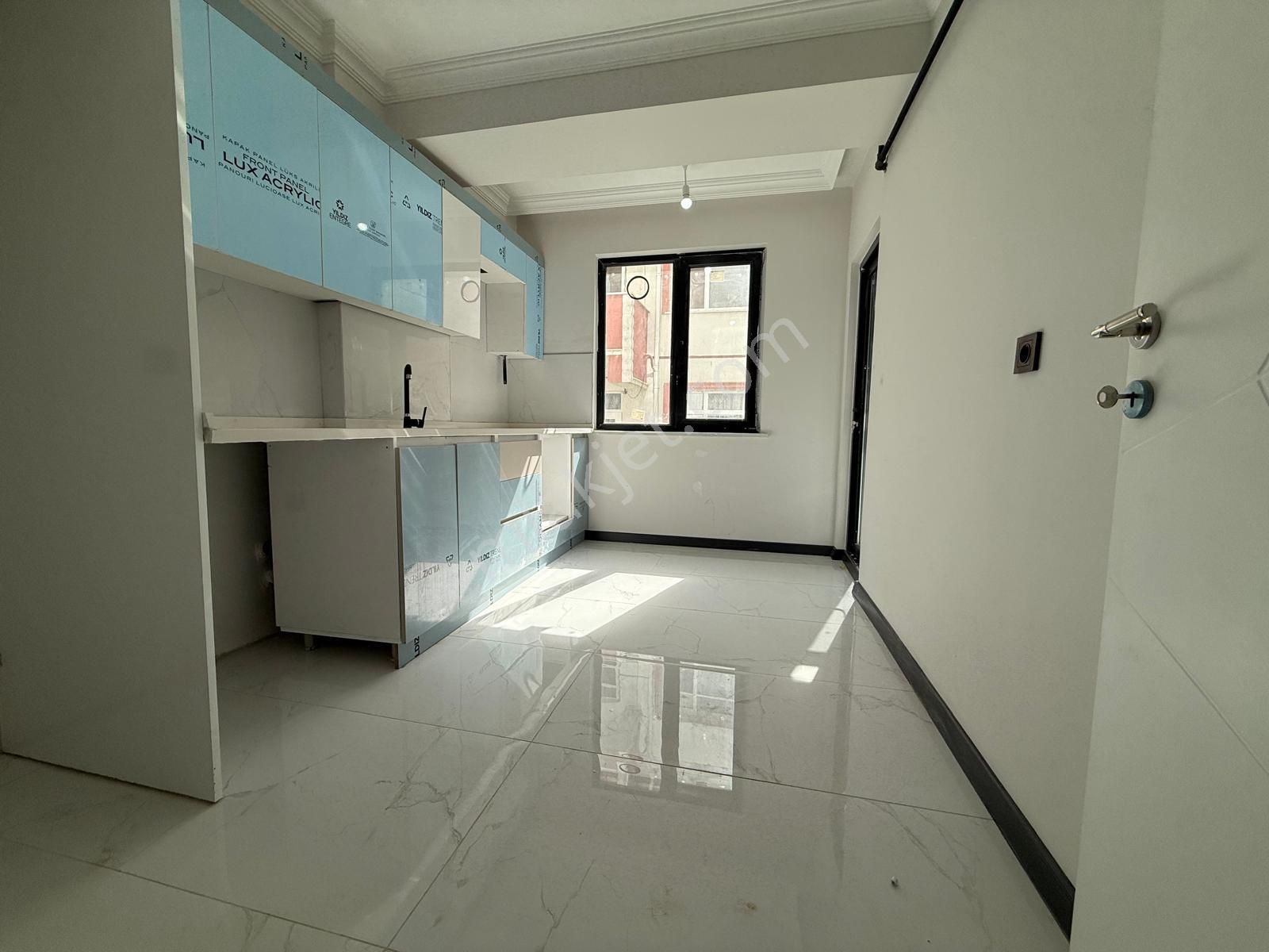 Ergünler İnşaattan 2+1 Ara Kat Ebeveyn Banyolu Lüx Satılık Daire - Görsel 2