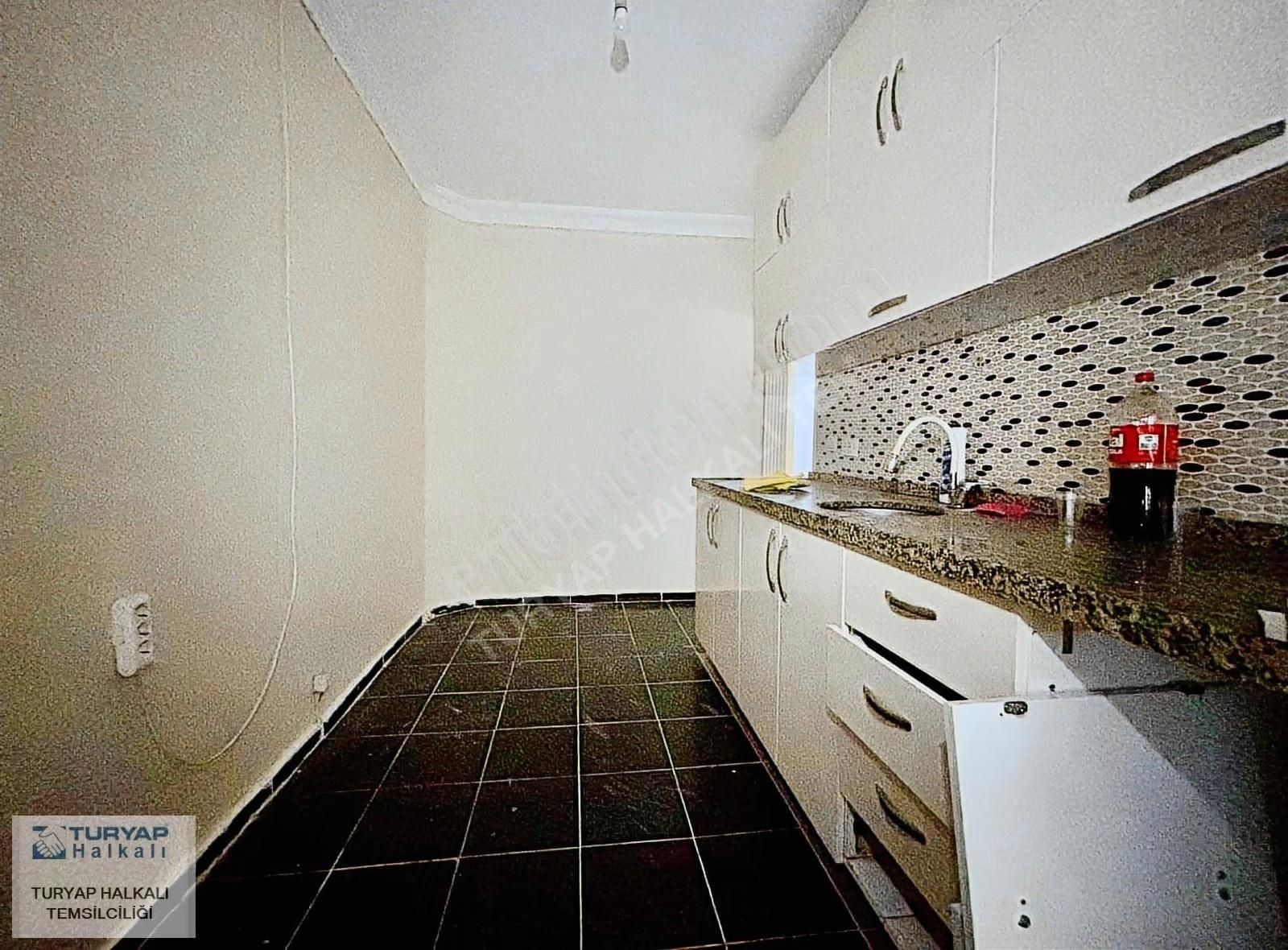 Küçükçekmece İnönü Mh Satılık 2+1 Bahçe Katı Daire - Görsel 7