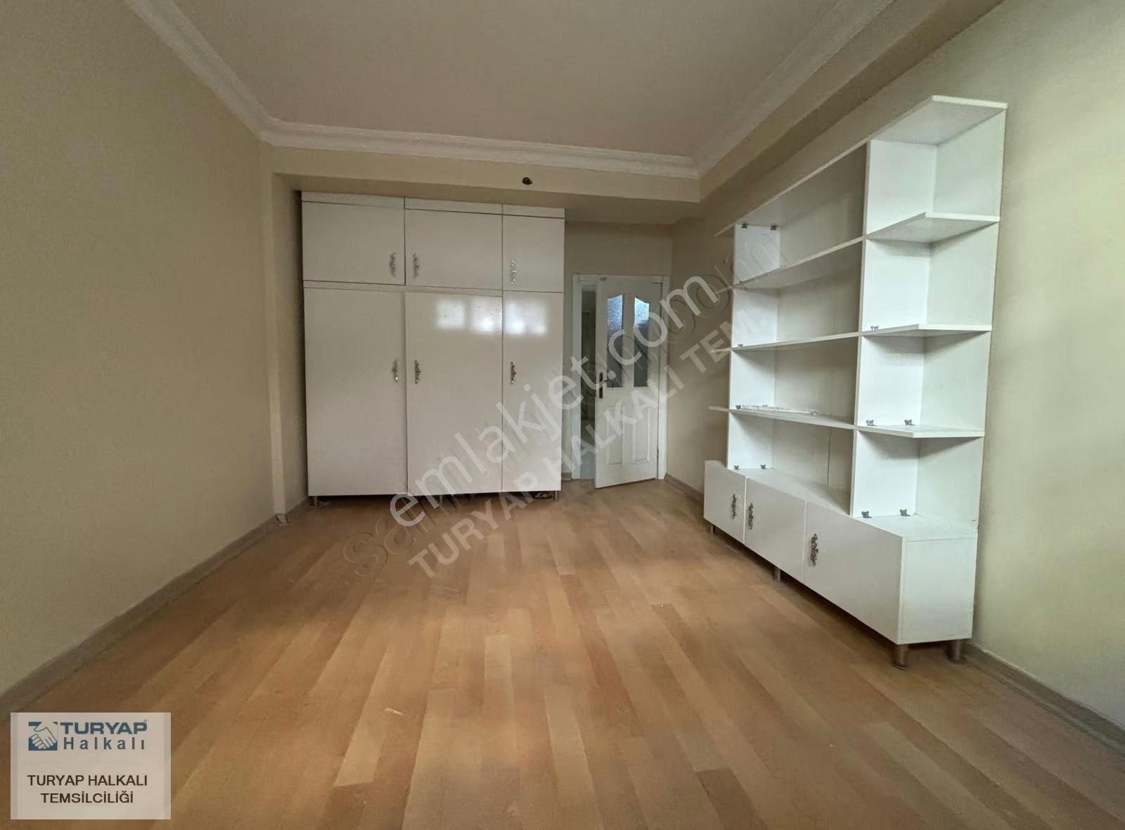 Küçükçekmece İnönü Mh Satılık 2+1 Bahçe Katı Daire - Görsel 15