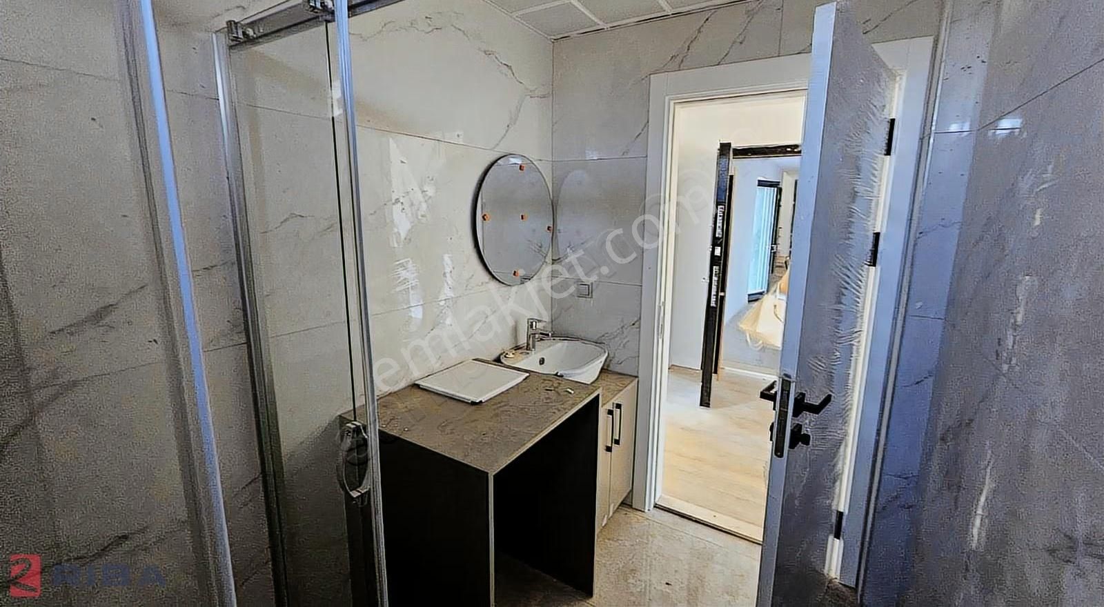 Sibel Oskanbaş'tan Bahçe Kullanımlı Şık 2+1 - Görsel 13