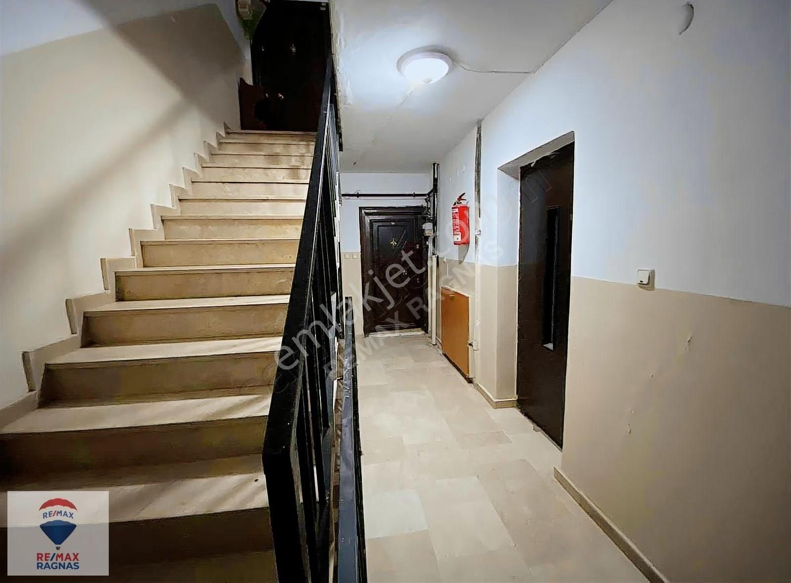 Küplüce Mah. Eşyalı Arakat Net 80m² 2+1 Asansörlü Satılık Daire - Görsel 8