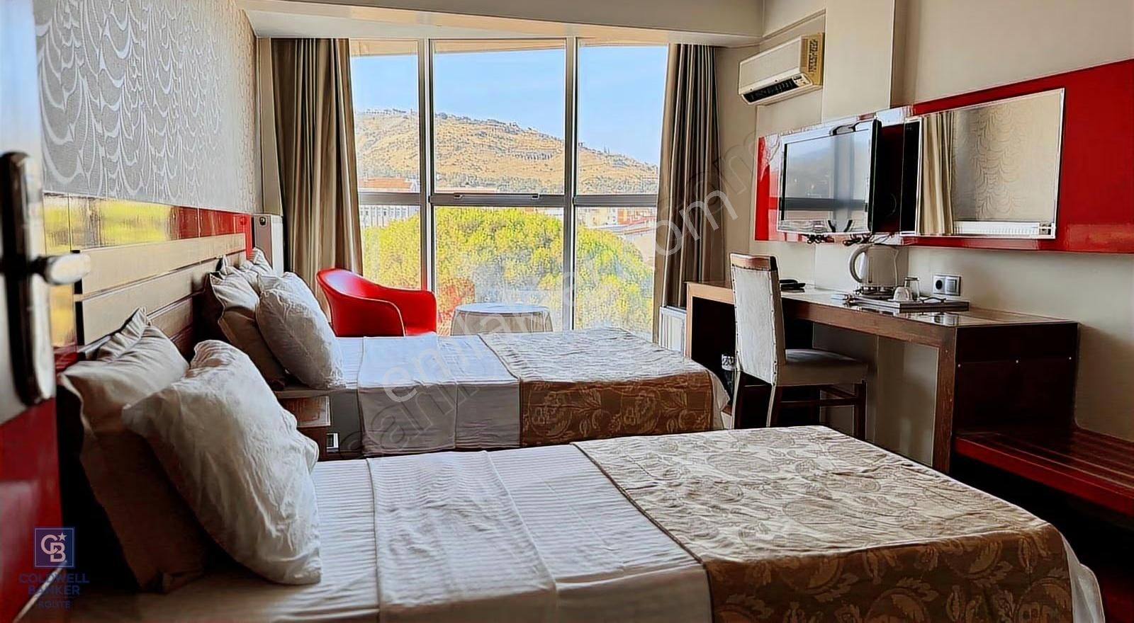 Bergama Merkezde Otel Olarak Kullanılan Çok Kıymetli Bina - Görsel 9