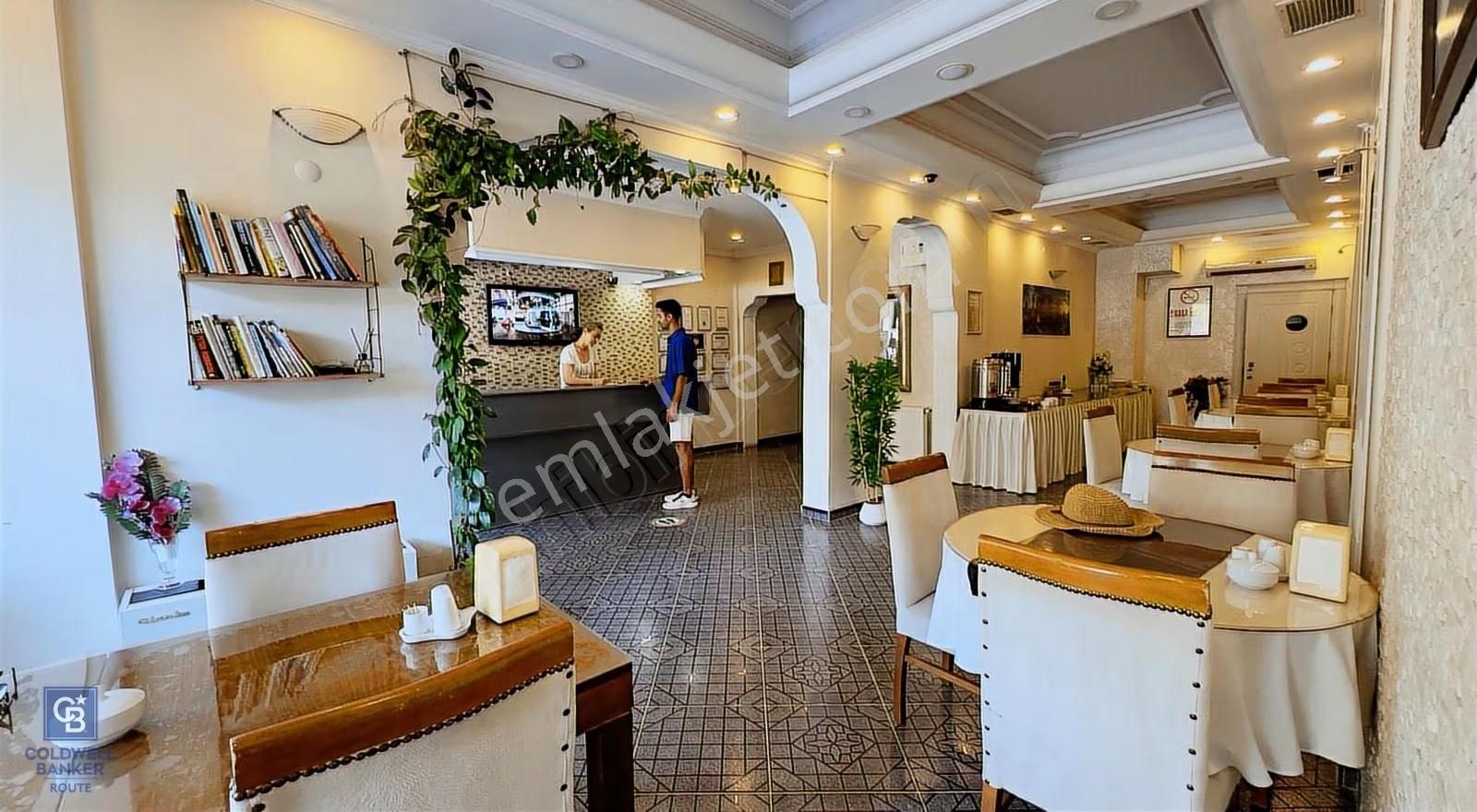 Bergama Merkezde Otel Olarak Kullanılan Çok Kıymetli Bina - Görsel 6
