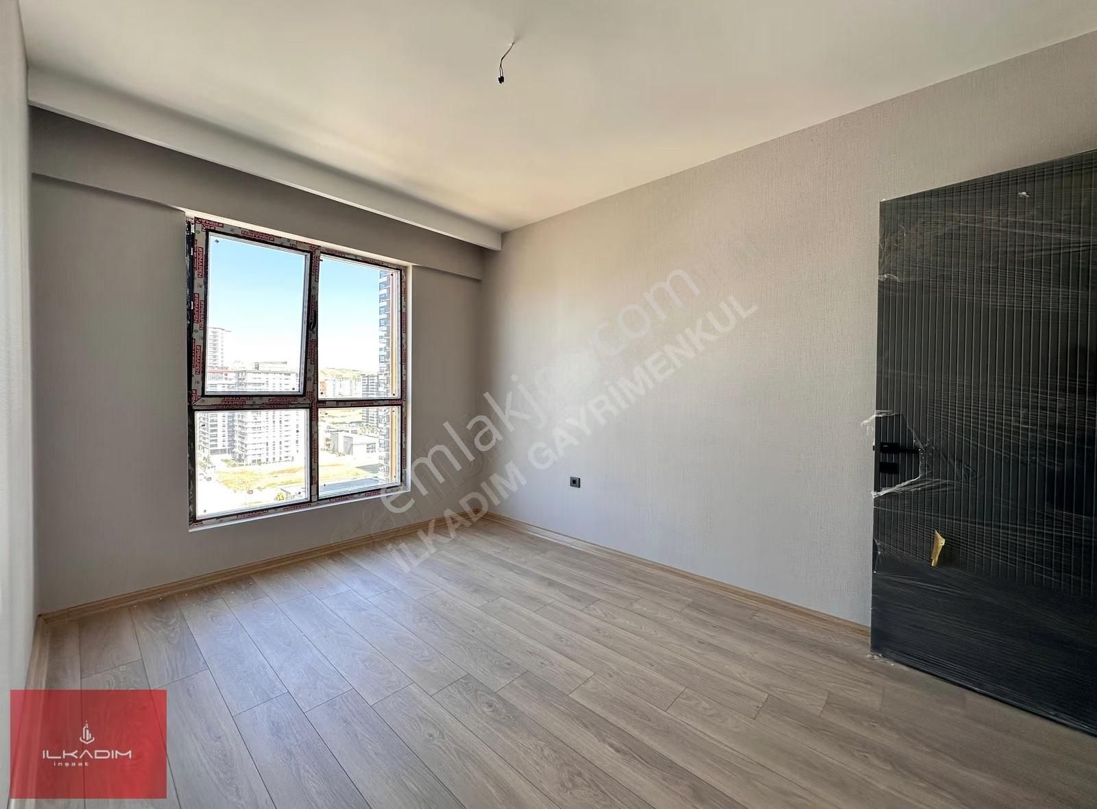 İlkadımdan Ovacıkta Bulvarda Yerden Isıtmalı Ada Mutfaklı 5+1 - Görsel 7