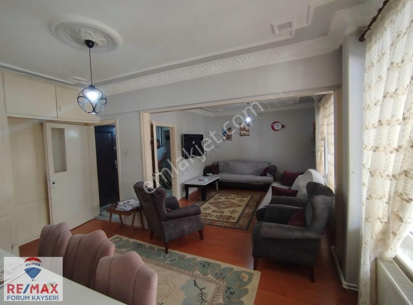 Nil Caddesinde Köşe Başı Fırsat Daire - Görsel 20