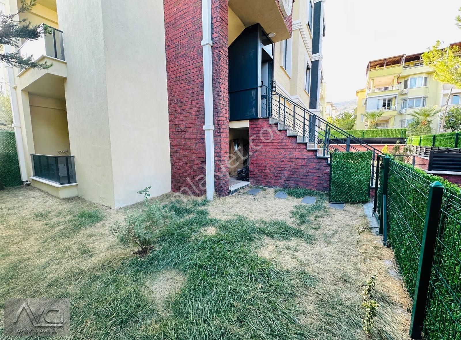 Avcı'dan Altınoluk 4+1 Villa Tipi Dubleks 200m2 Bahçe Asansörlü - Görsel 5