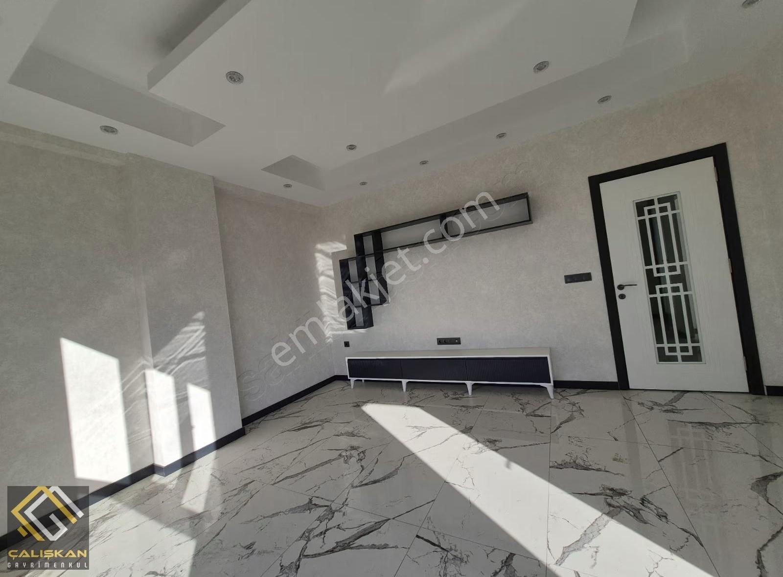 Çalışkan Dan Yeni Şafak Mah Satılık Daire 3+1