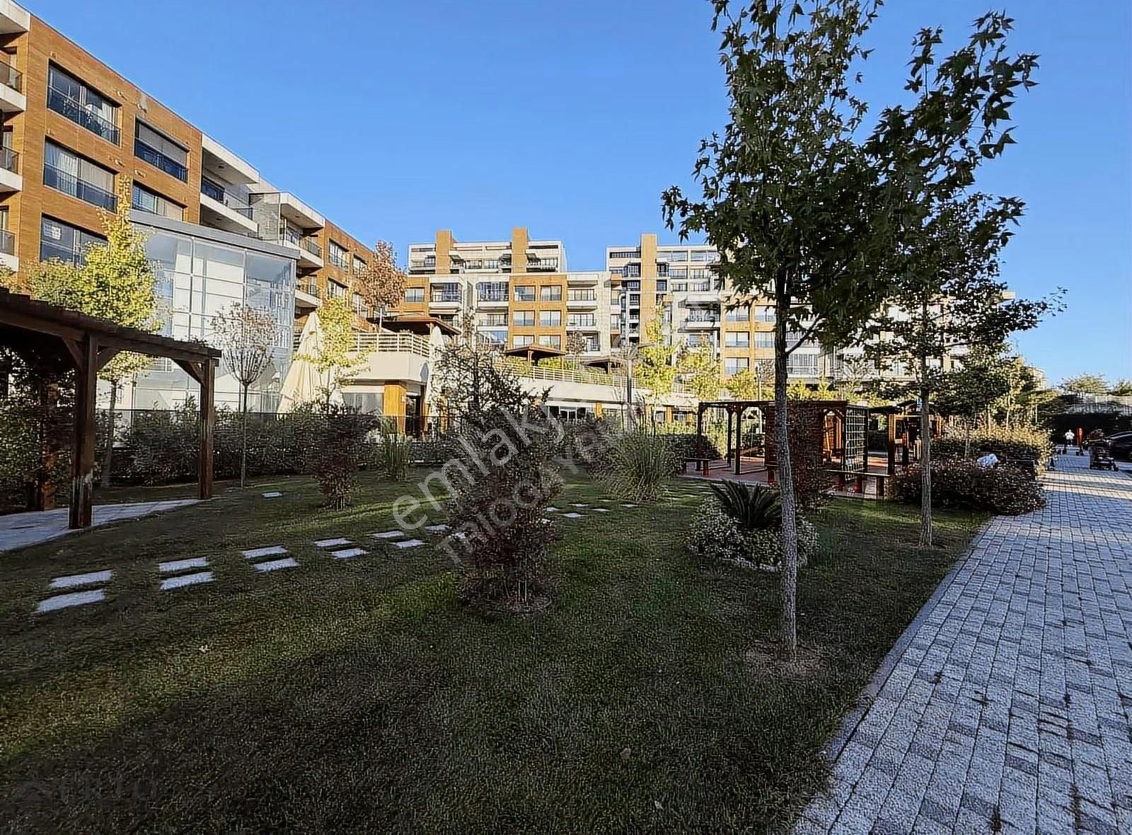 Bahçeşehir Atmaca Sitesi Bahçe Kullanım Depolu 2+1 Satılık Daire - Görsel 23