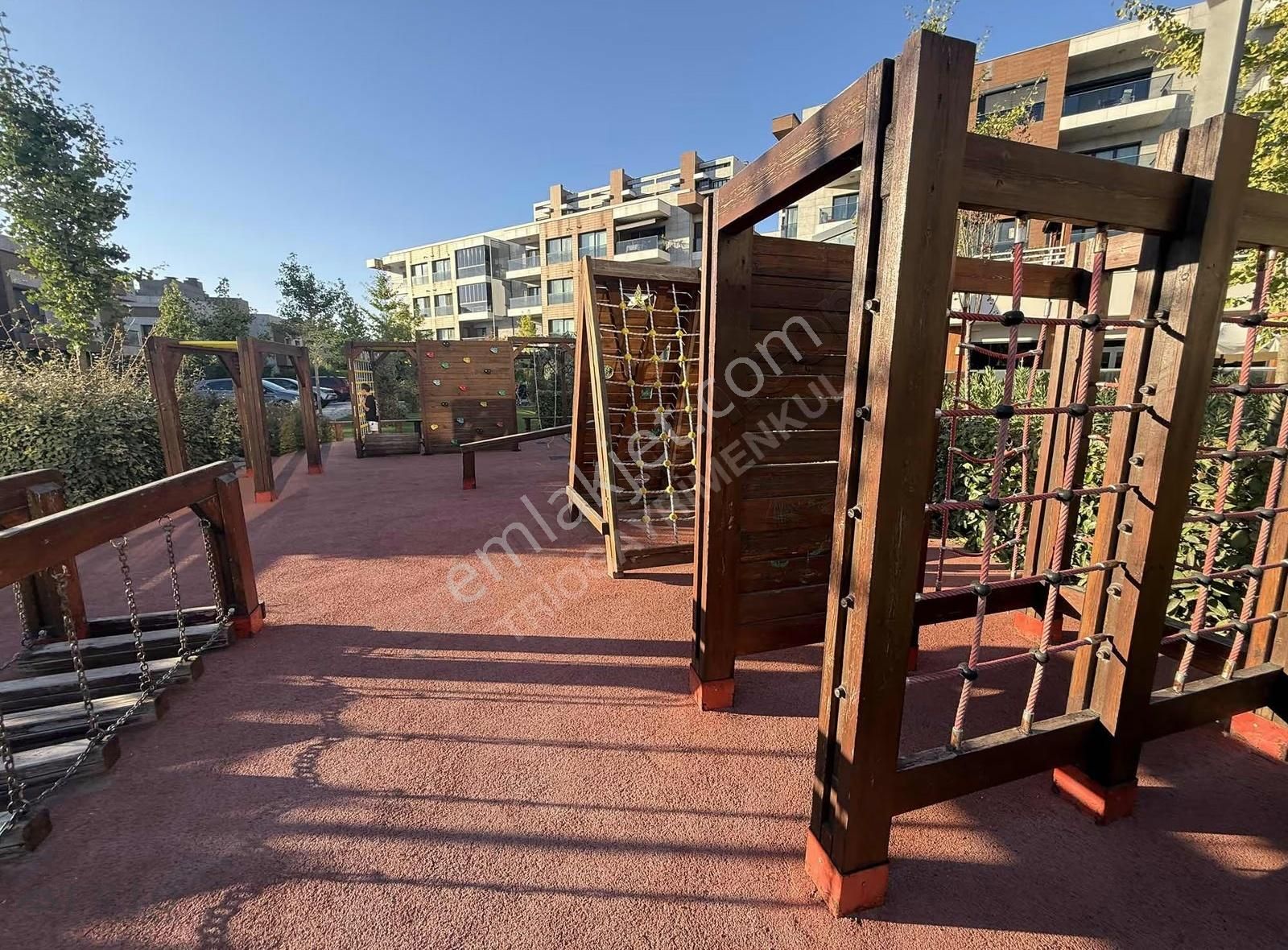 Bahçeşehir Atmaca Sitesi Bahçe Kullanım Depolu 2+1 Satılık Daire - Görsel 20