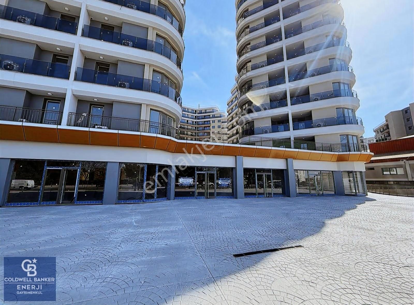 Brand Atakent Kiralık Net 450 M2 Dükkan & Mağaza Ana Cadde Üzeri - Görsel 5