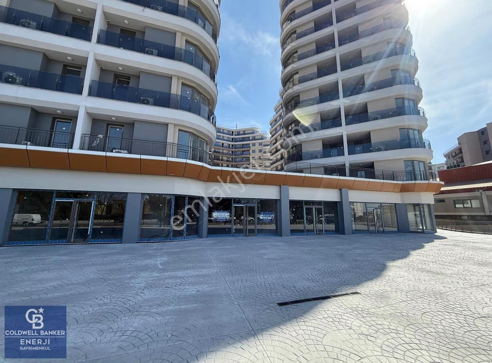 Brand Atakent Kiralık Net 450 M2 Dükkan & Mağaza Ana Cadde Üzeri - Görsel 12
