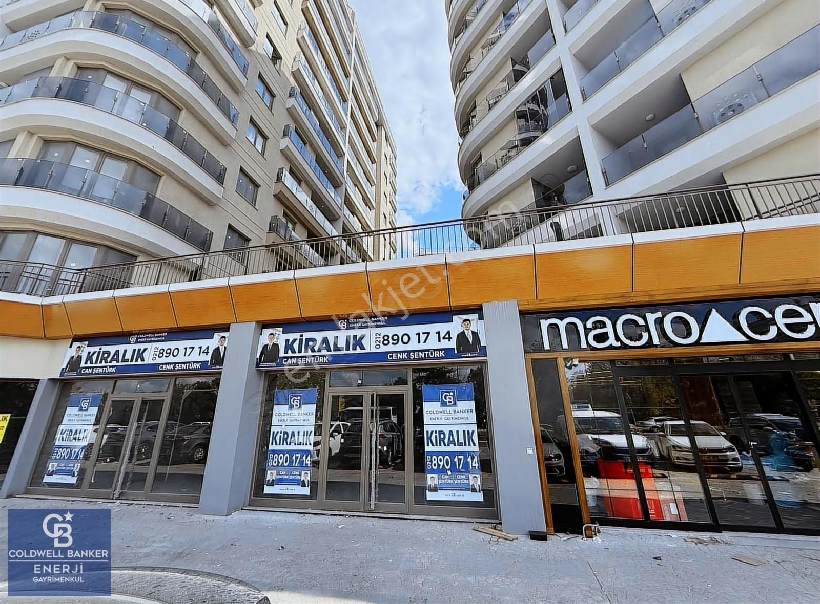 Brand Atakent Kiralık Net 450 M2 Dükkan & Mağaza Ana Cadde Üzeri