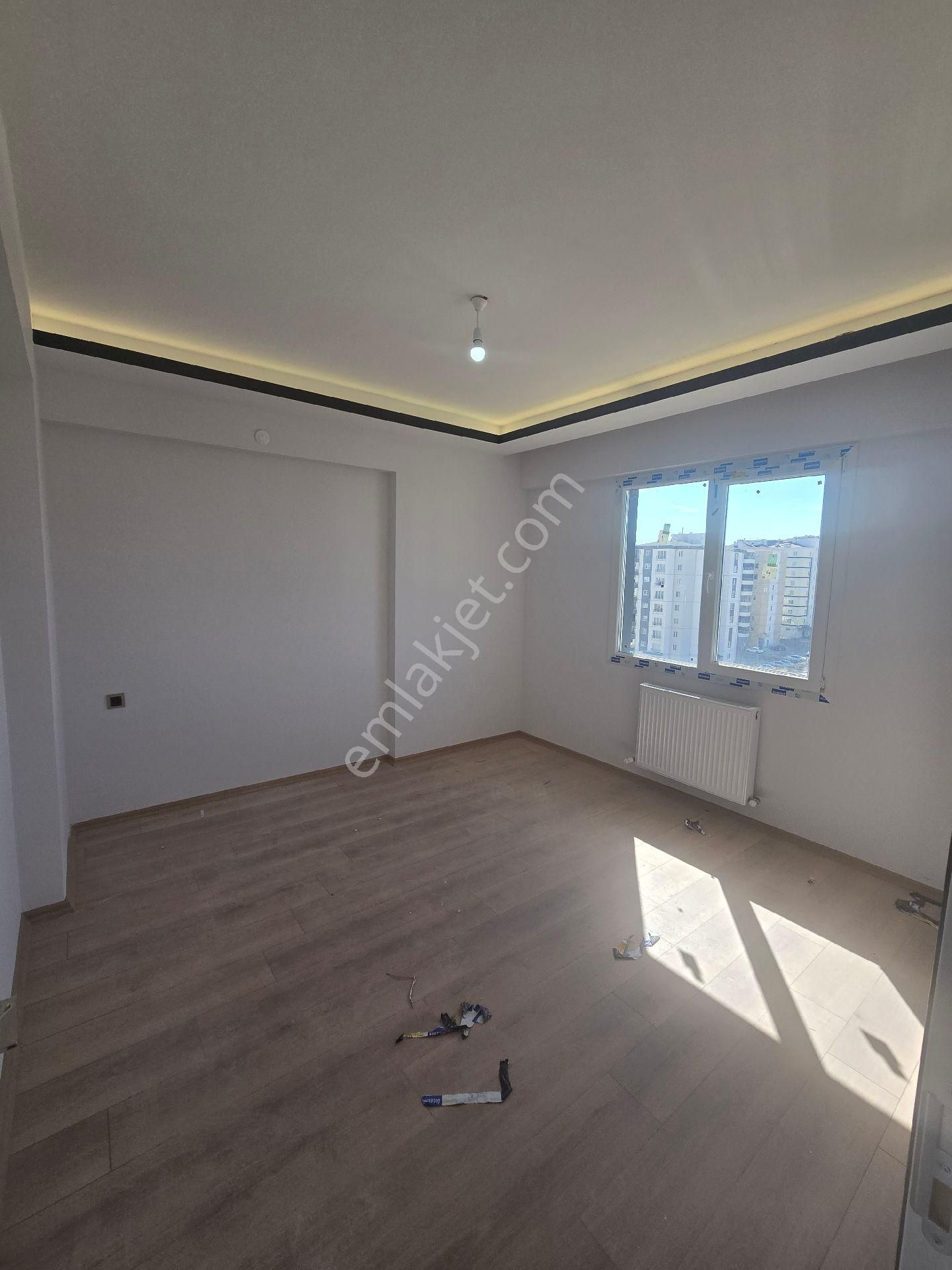 Mimsin Şirintepede Emsallerın Altında Acil Satılık 3+0 Daire - Görsel 8