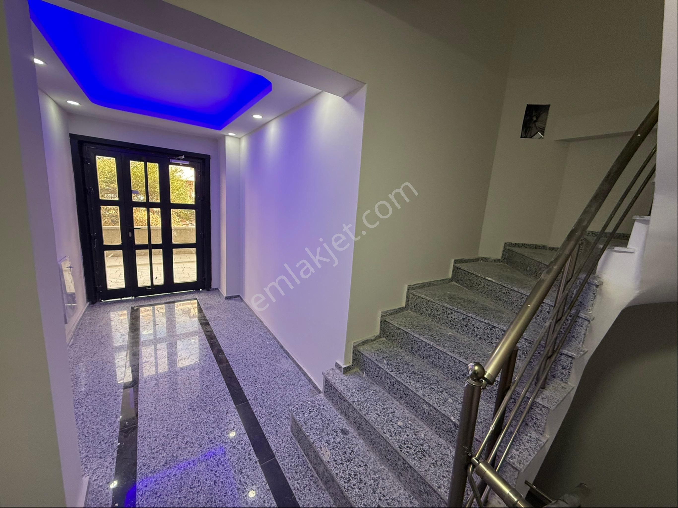 Fırsat! Atatürk Mah. Cadde Üzeri 105m2 3+1 Arakat - K. Otoparklı - Görsel 33