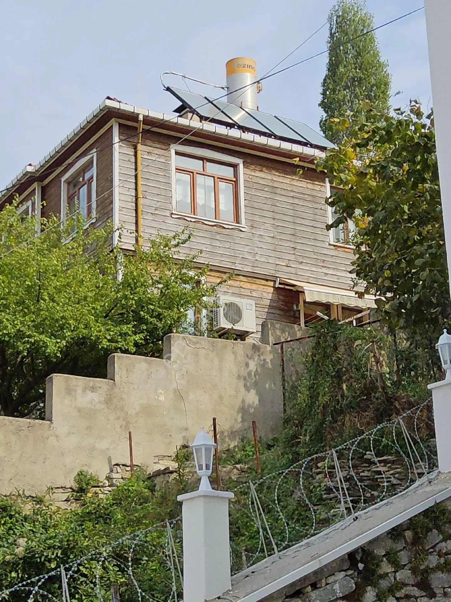Kastamonu İnebolu Yukarı Hatıpbağı Mahallesi Nde 3 Katlı Satılık Müstakil Ev - Görsel 2