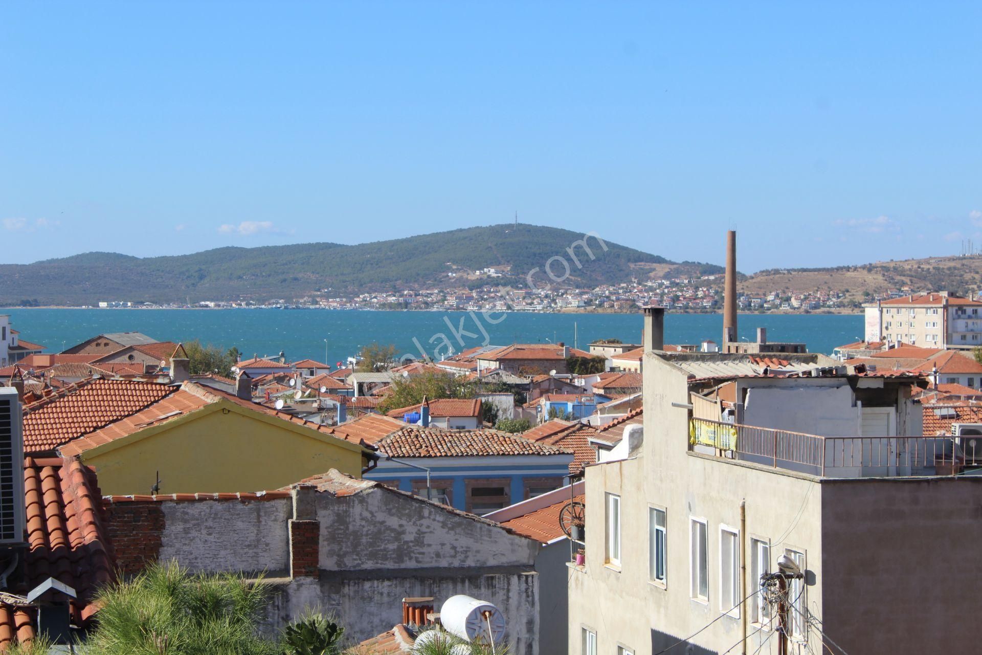 Ayvada'dan Ayvalık Merkez'de Deniz Manzaralı 2 Katlı 2+1 Taş Ru Evi - Görsel 31