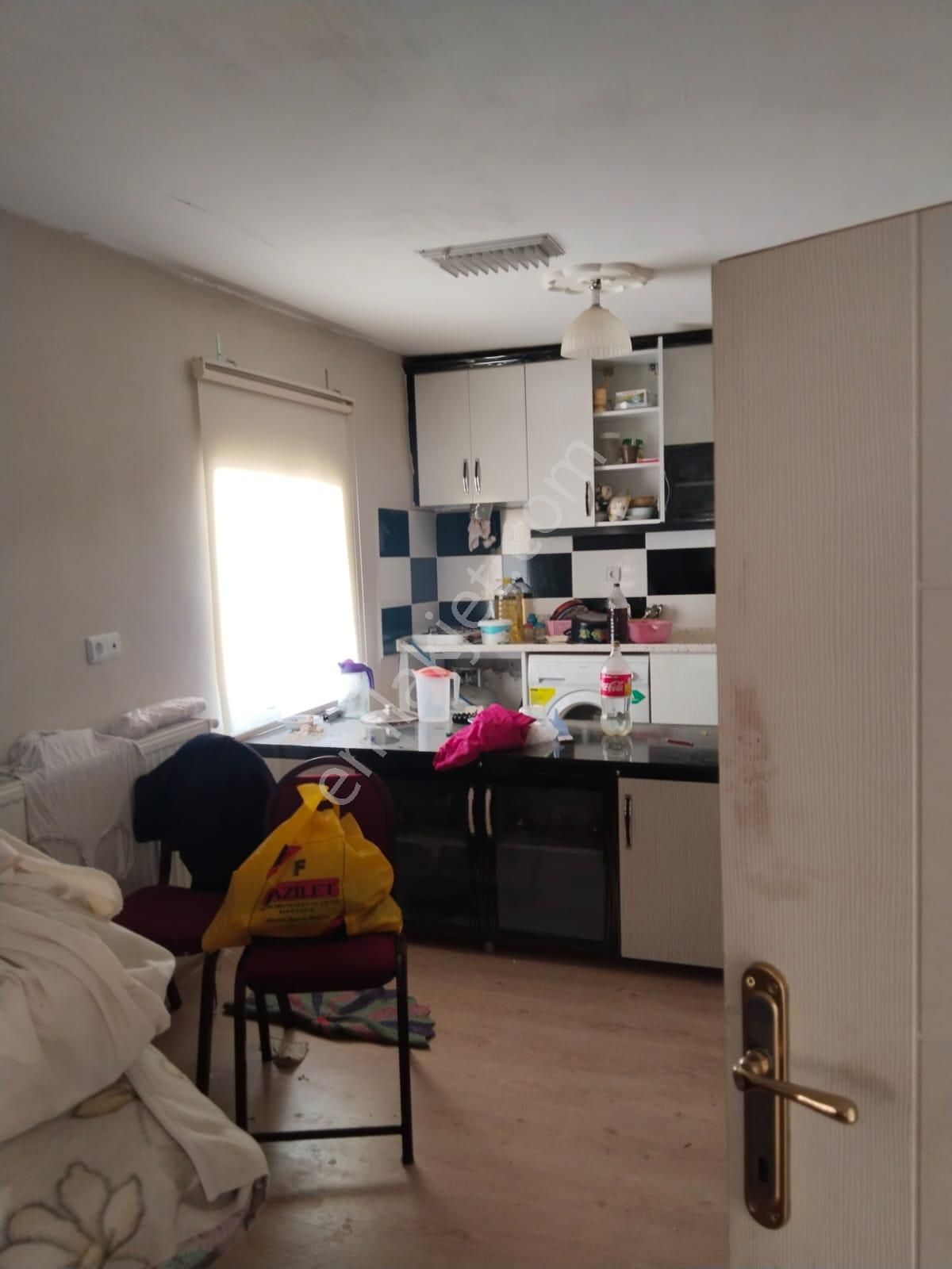 Yücel Emlaktan Karaman Kisecik Köyünde Satılık Ev Ambar Ve Arsası - Görsel 12