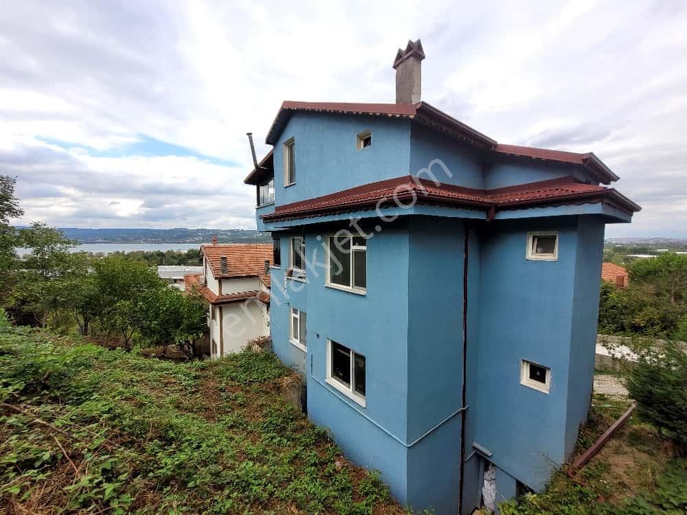 Muhteşem Sapanca Gölü Manzaralı Site İçinde Villa... - Görsel 3