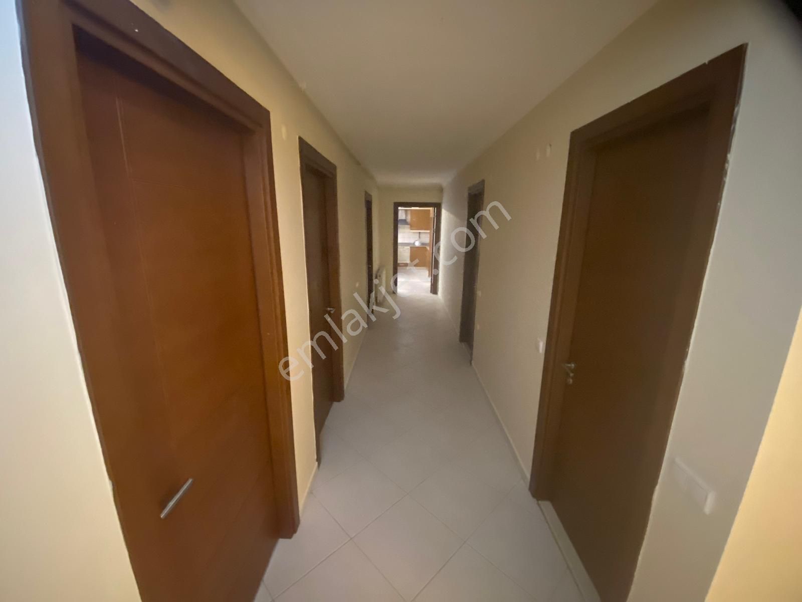 Amerikan Koleji & Sev Arkası | Bahçeli + Kapalı Otoparklı 3+1 - Görsel 11