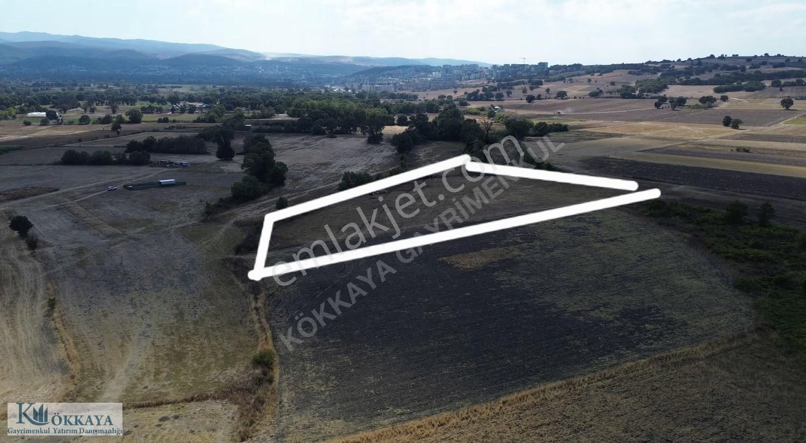 Kökkaya 'dan Kurtuluş Mahallesinde Krediye Uygun Satılık Tarla - Görsel 2