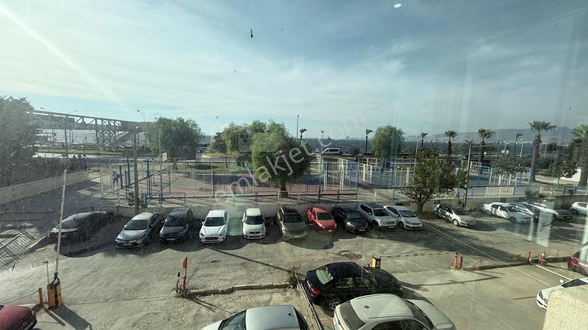 Karataş'ta Deniz Manzaralı Çift Cepheli Satılık Yalı Dairesi - Görsel 3