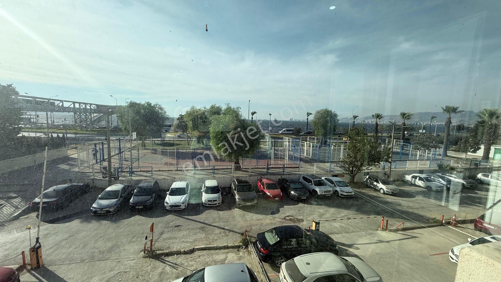 Karataş'ta Deniz Manzaralı Çift Cepheli Satılık Yalı Dairesi - Görsel 2