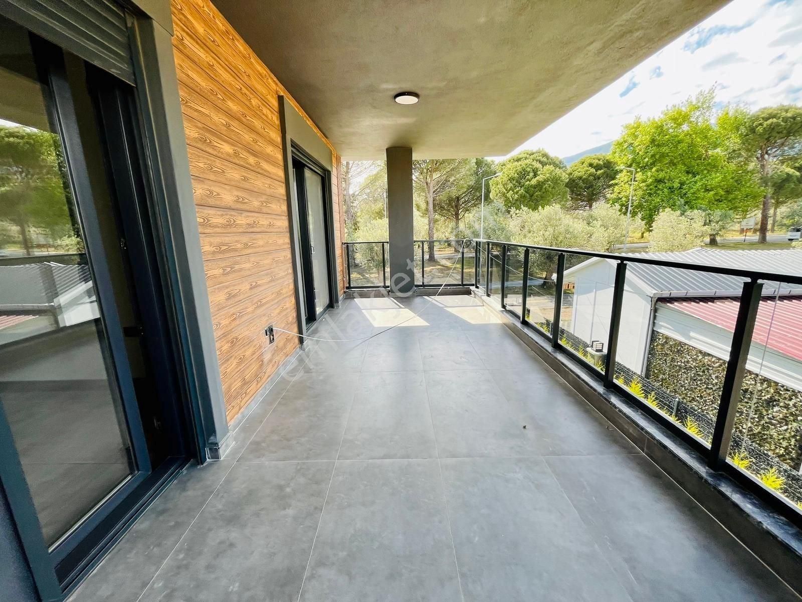 Yükselden Gürede İlk Seçenek! Asansörlü Tam Bağımsız 4+1 Villa - Görsel 24